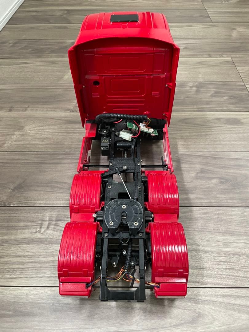 タミヤ スカニア R620 6X4 フルオペセット&3軸リーファーセミトレーラー