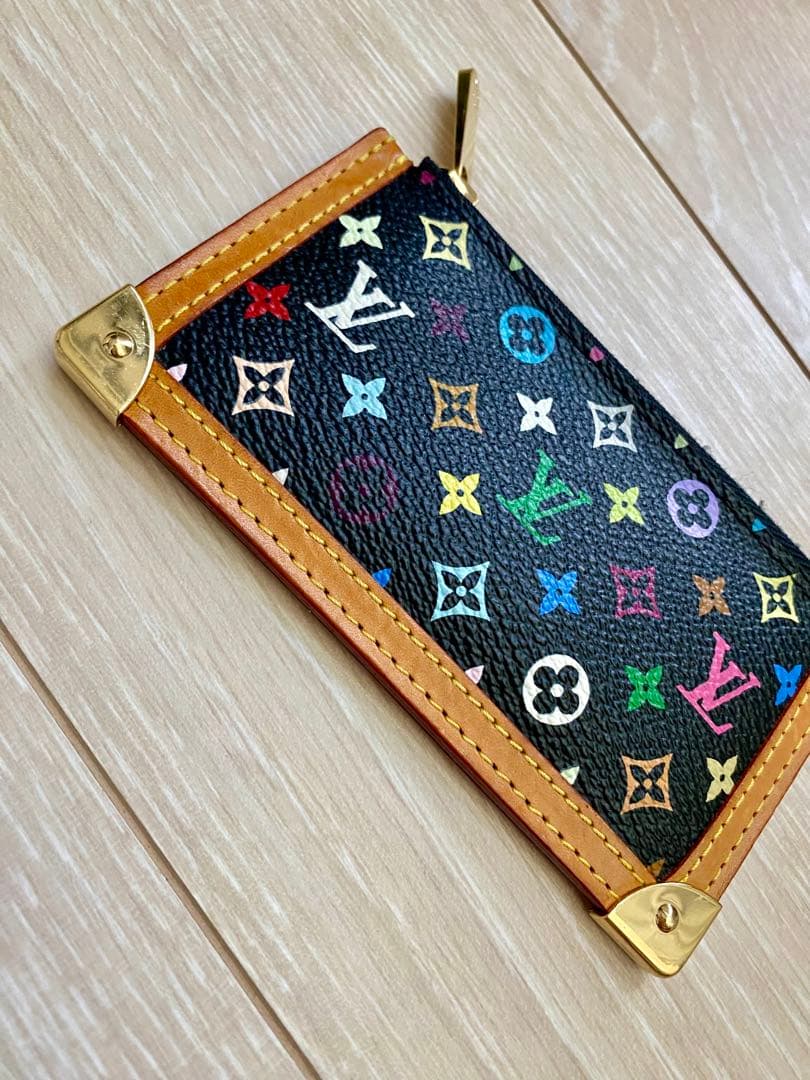 Louis Vuitton ポシェットクレ　マルチカラー ケース　中古