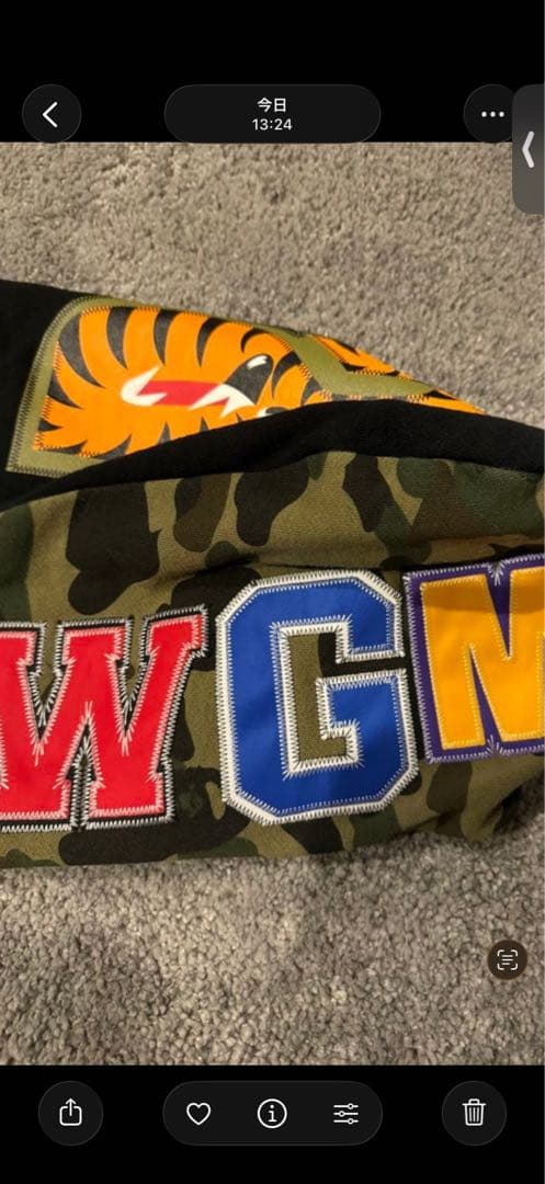 A Bathing Ape sharkパーカー