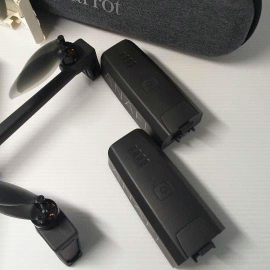 ドローン Parrot ANAFI セット