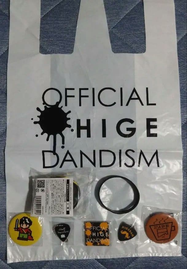 Official髭男dism　ピック　ラバーバンド　缶バッジ　 袋 レア 髭男 Official髭男dism ピック ラバーバンド 缶バッジ 袋 レア 髭男