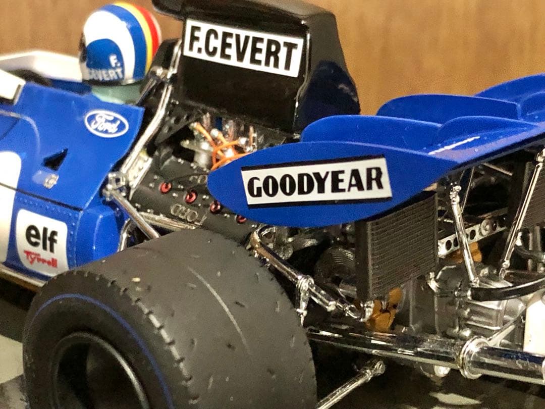 ★絶版！￼エグゾト 1/18 ティレル 003 ‘71 GP 優勝