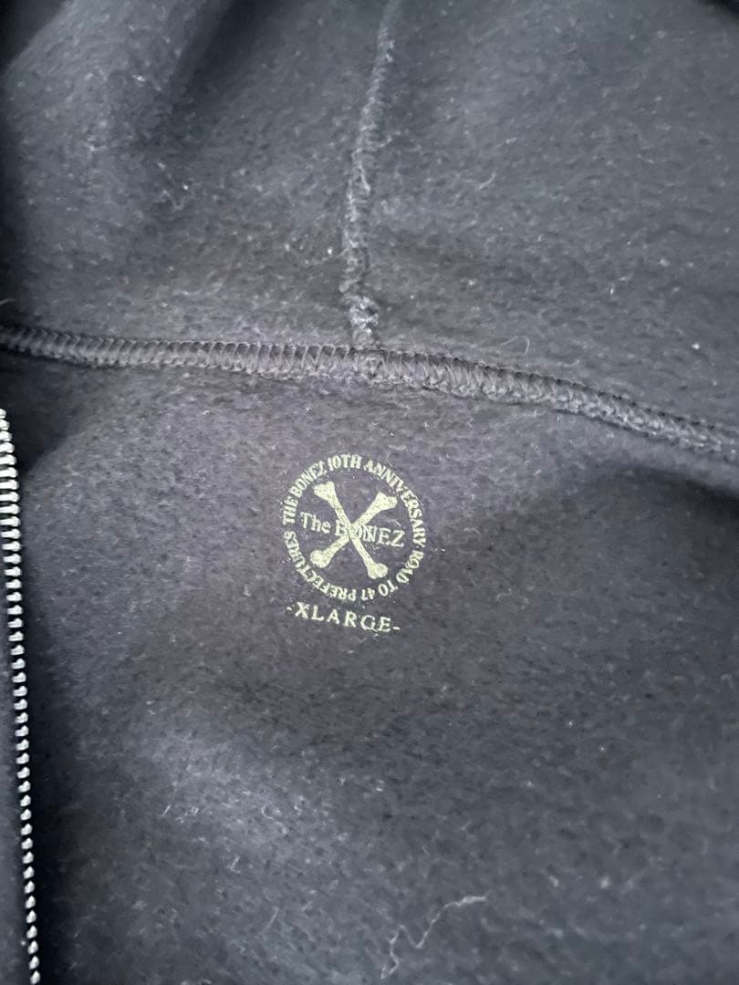 TheBONEZ ジップパーカー SUNTOWN - メルカリ