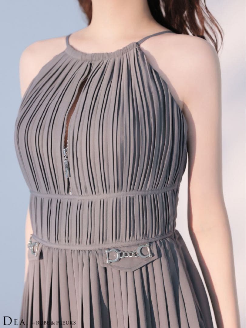 プリーツホルターネックティアードフレア(DE4628)