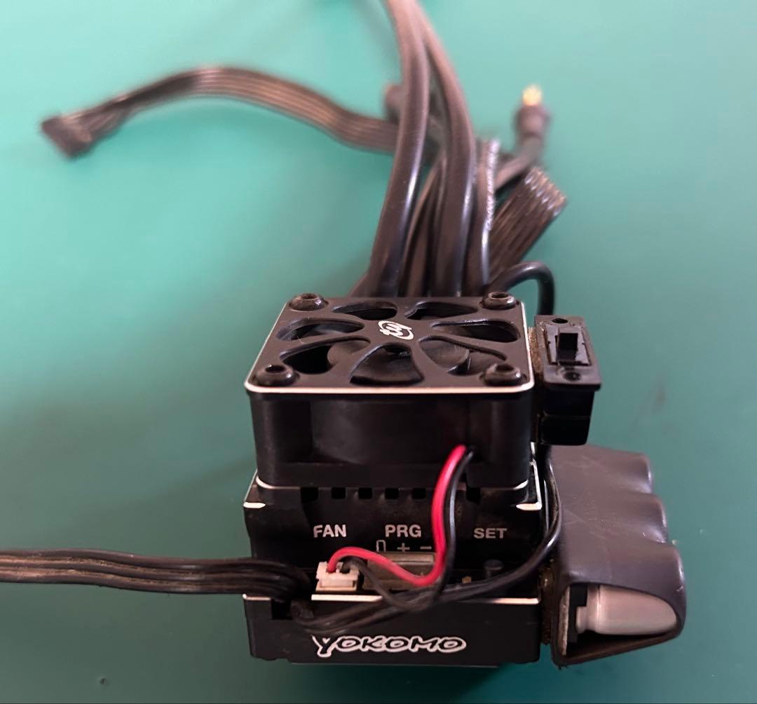 【最終値下げ】37 ヨコモ　BL-PRO4 ブラシレス　ESC ラジコン