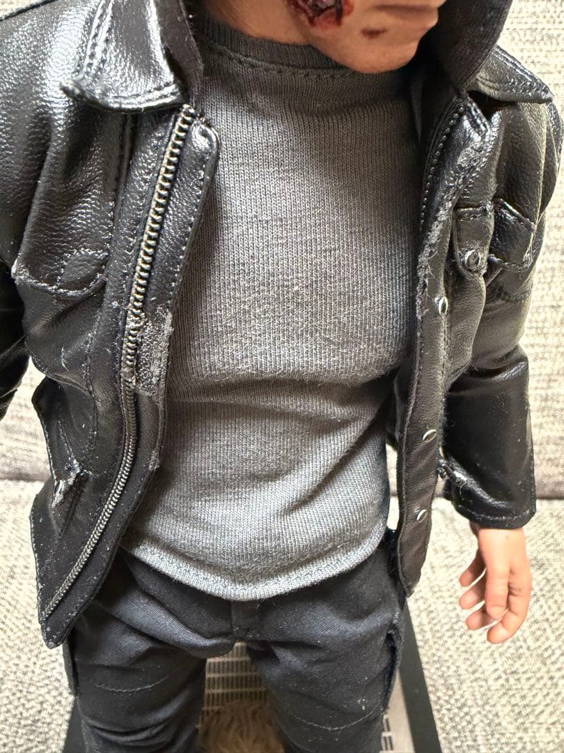 今月まで出品　ホットトイズ ターミネーター　新起動