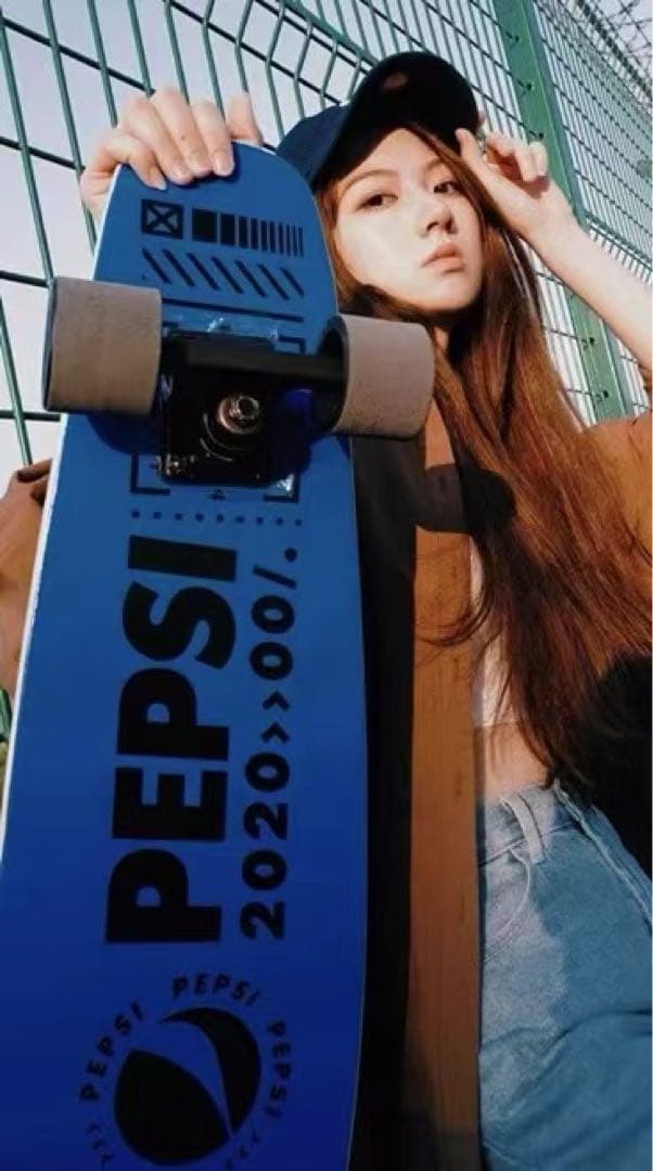 PEPSI スケートボード デッキ 限定モデル（2020年）新品未使用 箱付き