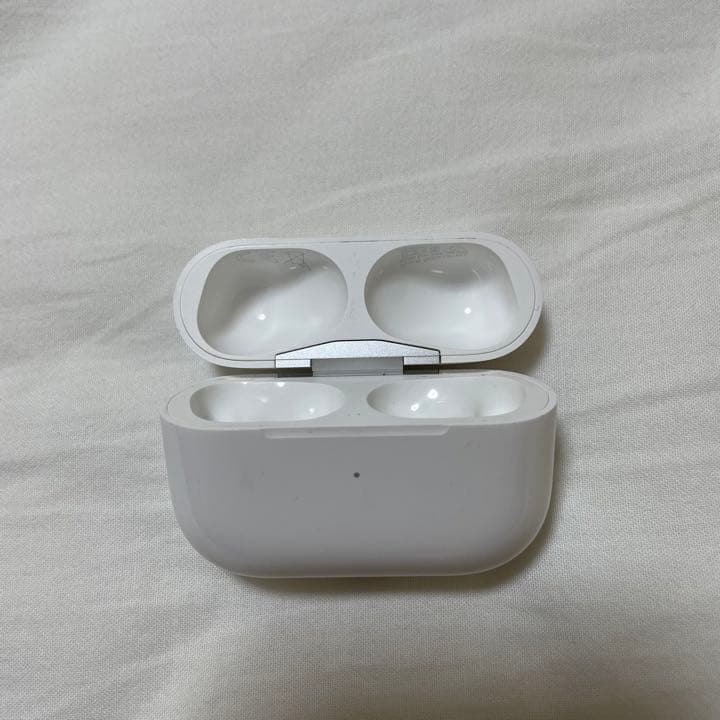 AirPodsPro  APPLE MWP22J/A  【充電ケース】 SALE送料無料Apple 純正品 AirPods Pro MWP22J/A 充電器 充電ケース