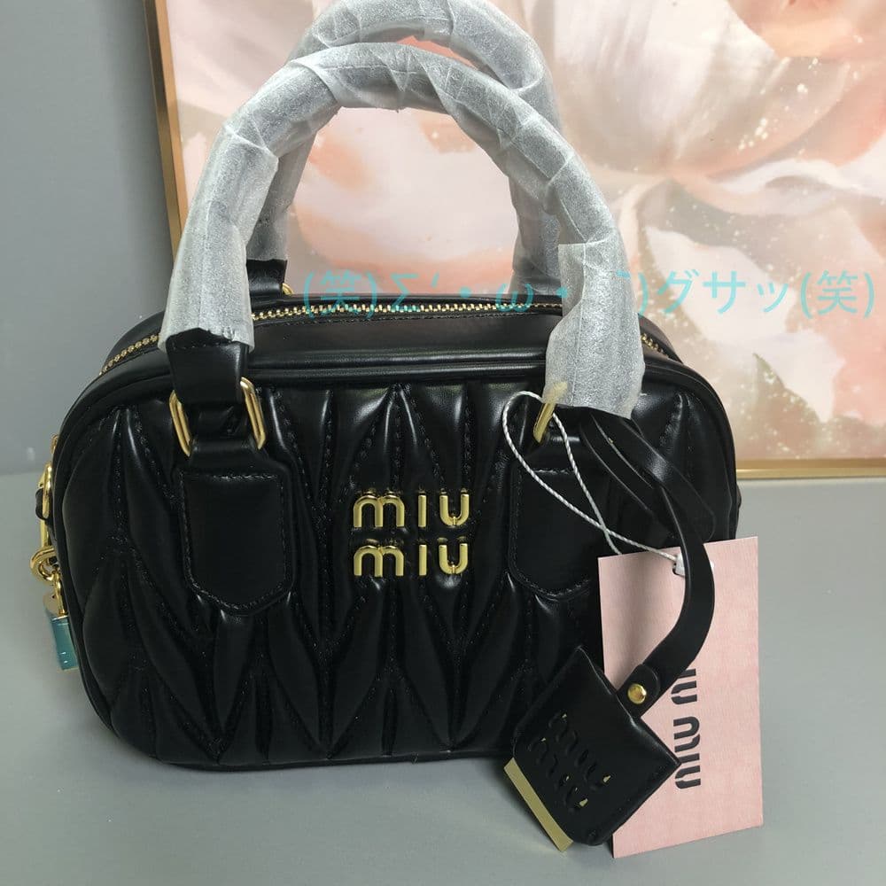 miumiu ショルダーバッグ レディース 黒 ブラック ハンドバッグ
