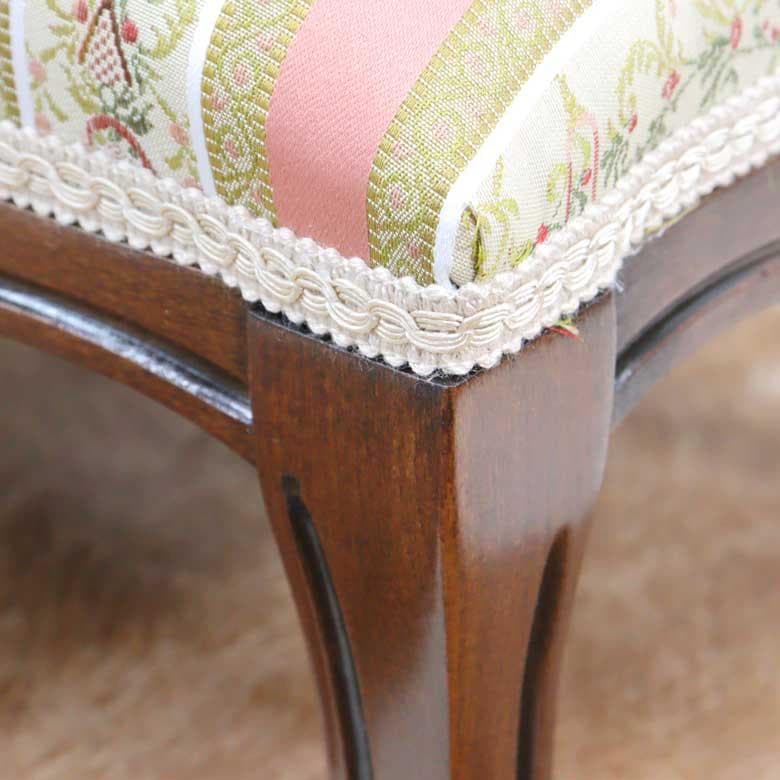 イタリア フットスツール 猫脚 ピンクストライプ 補助椅子 玄関用 完成品