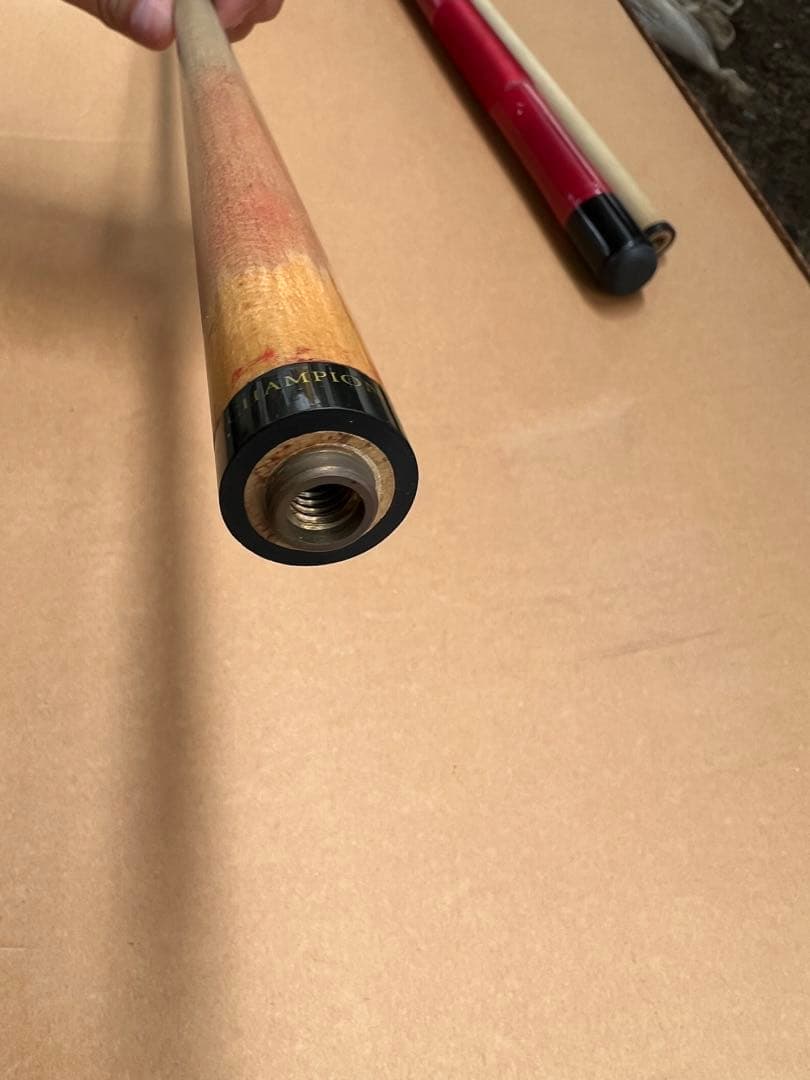 アダ-チ ビリヤードキュー ケース付き2本セット。