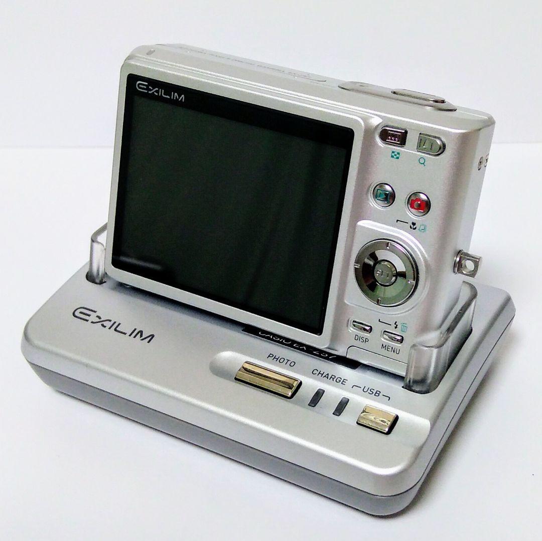 動作確認済み 美品 CASIO EXILIM EX-Z57 デジカメ シルバー