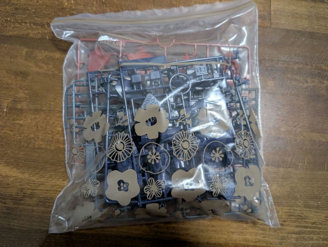 ガンプラ等プラモデル類 未使用パーツ・余剰パーツ ジャンクパーツ まとめ売りA