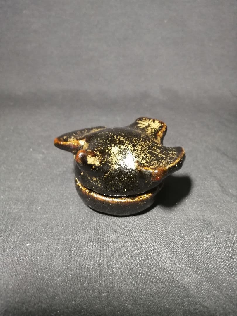 掛け軸 三輪映章 古都塔韻 絹本 希少 軸装 茶道具 掛軸 美品 です。