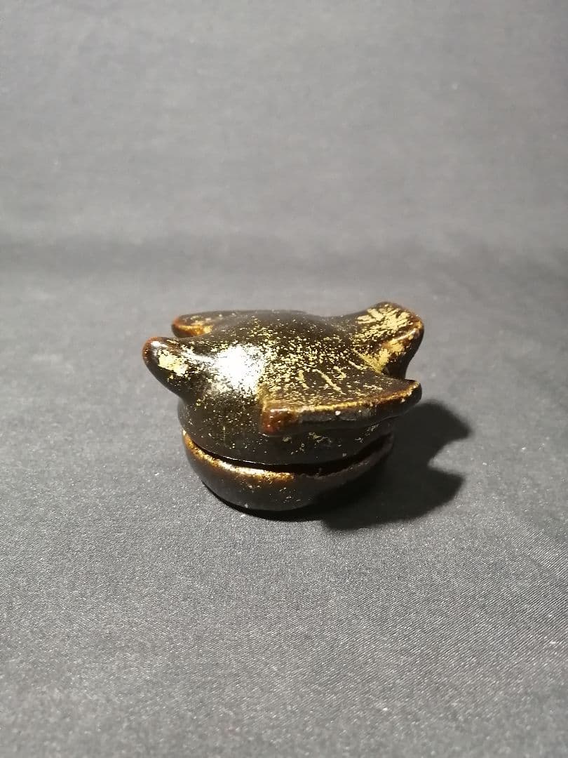 【茶道具】楽家四代一入作　雀香合　十二代弘入識箱　香合194