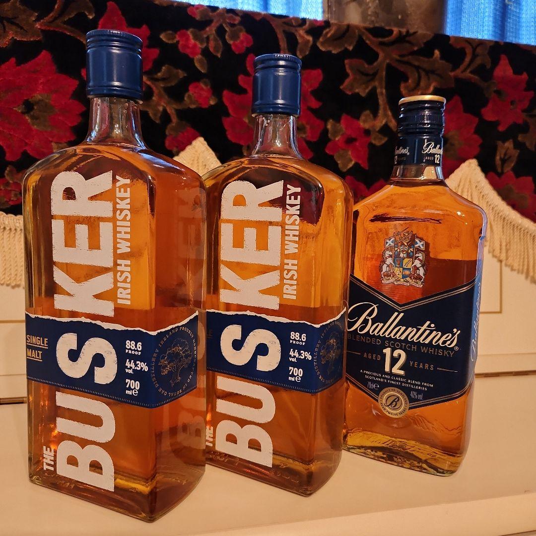 バランタイン 12年 & バスカーシングルモルト旧ラベルのセット