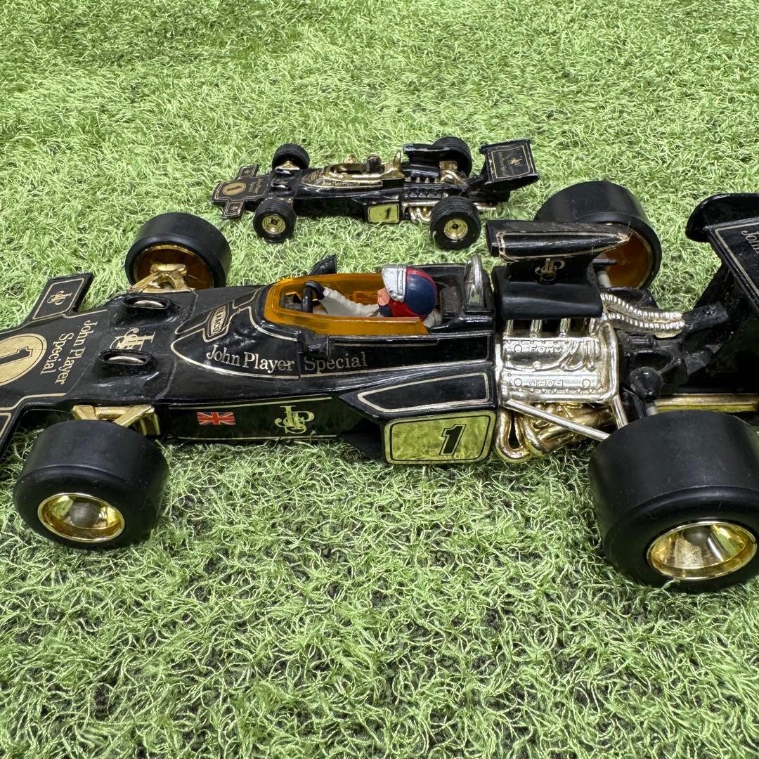 F1 JPS 1/18と1/36 2台セット コーギー社 イギリス製