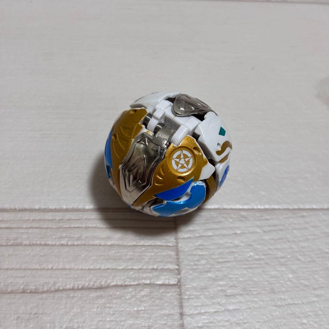 爆丸 輝レオネス