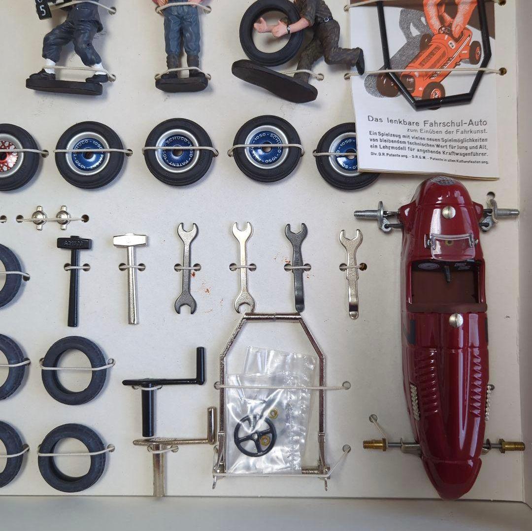 【希少！】シュコー メルセデスベンツとアウトウニオンの2台+フィギュア6体セット