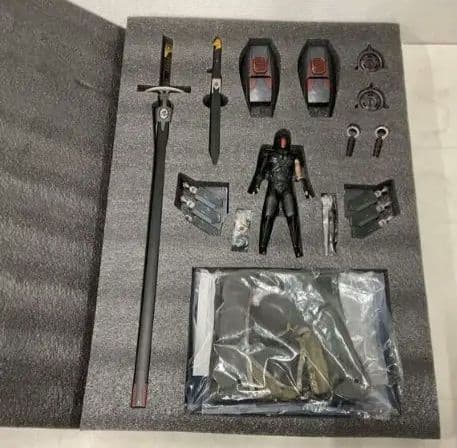 重甲侍鬼 ShadowBlade 1/12 figma S.H.Figuarts