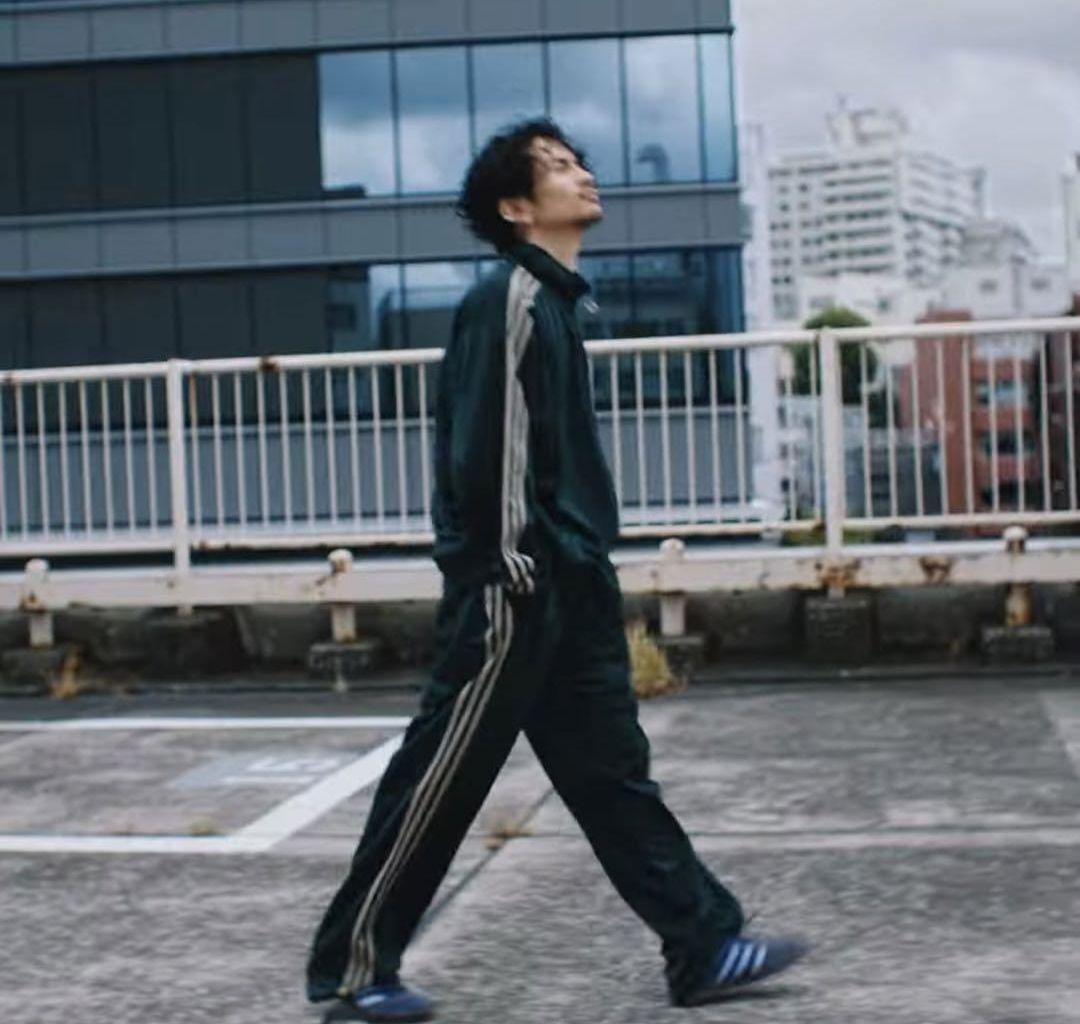 激レア！常田大希着用adidas originals スウェットトレーナー