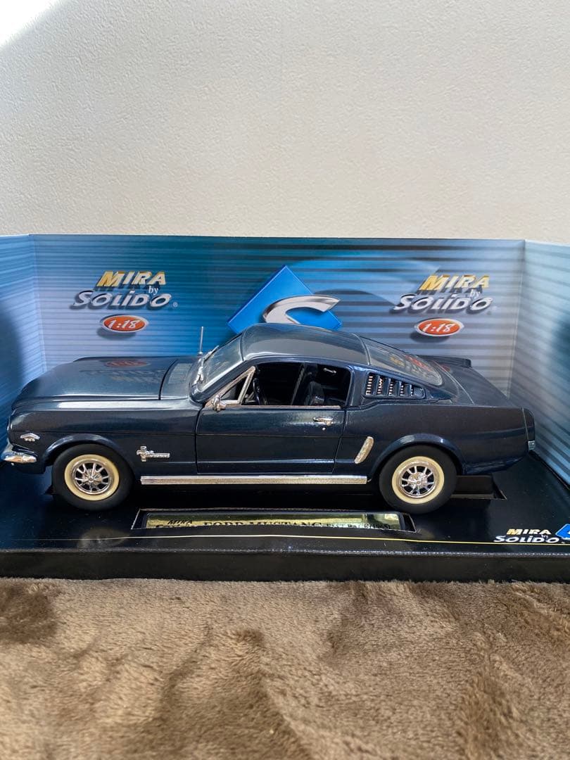 MIRA SOLIDO ＆EAGLEマスタング1/18 3台セット