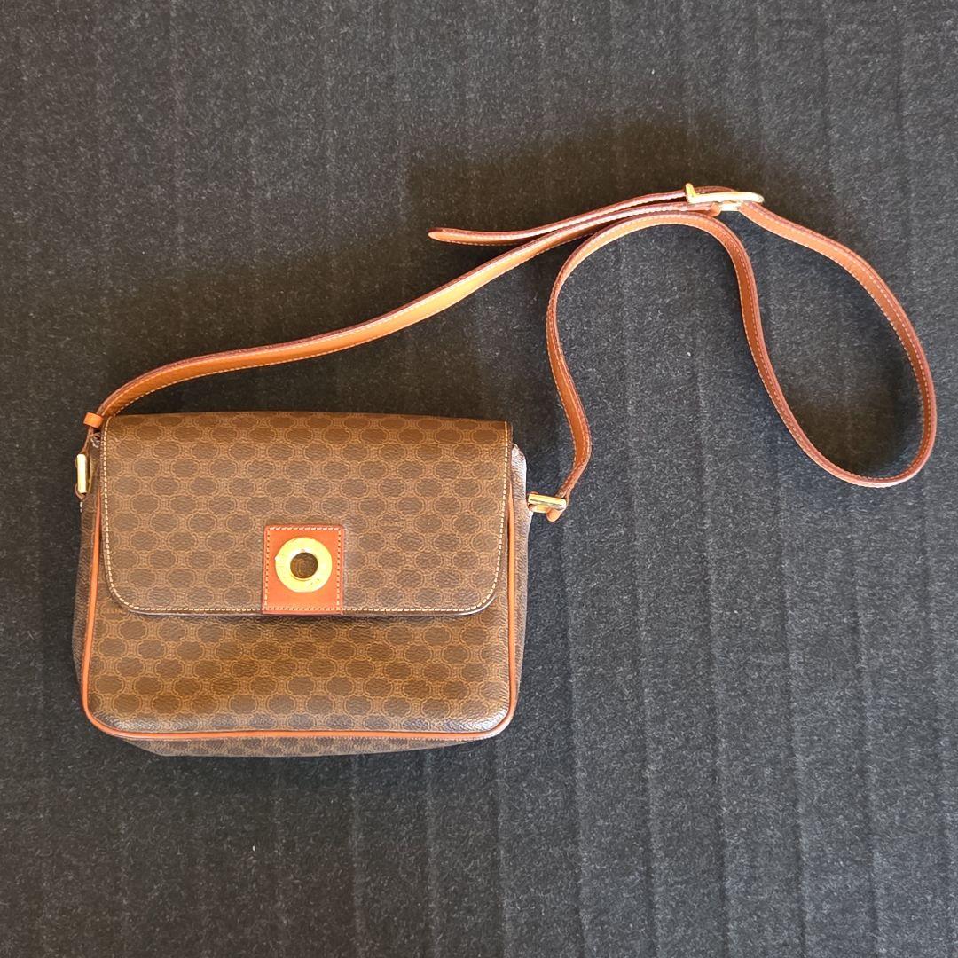 【CELINE】セリーヌ マカダム柄 サークルロゴ金具 ショルダーバッグ M12