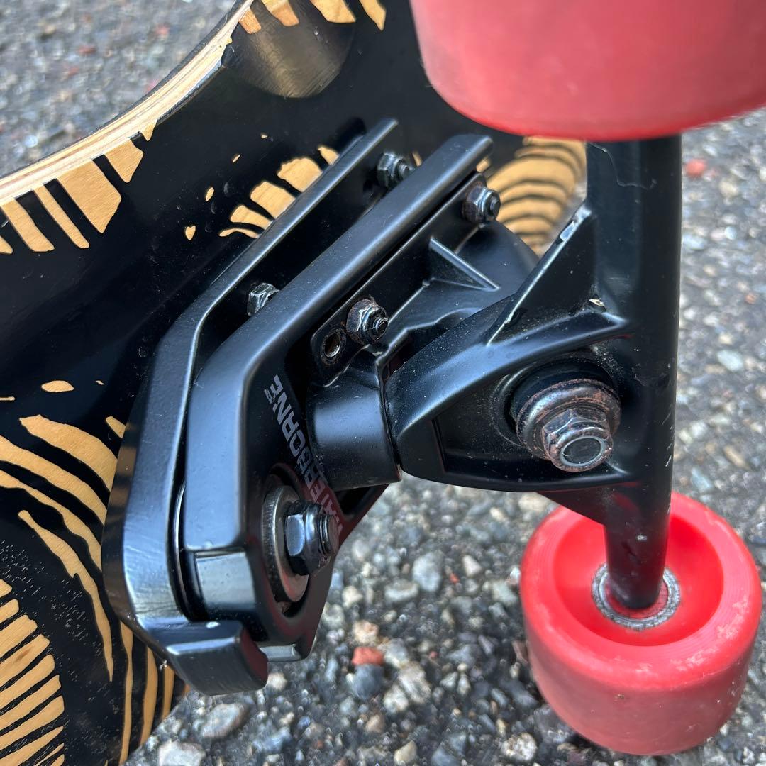 鎧（YOROI）JUJU 45 スケートボード ウォーターボーン付