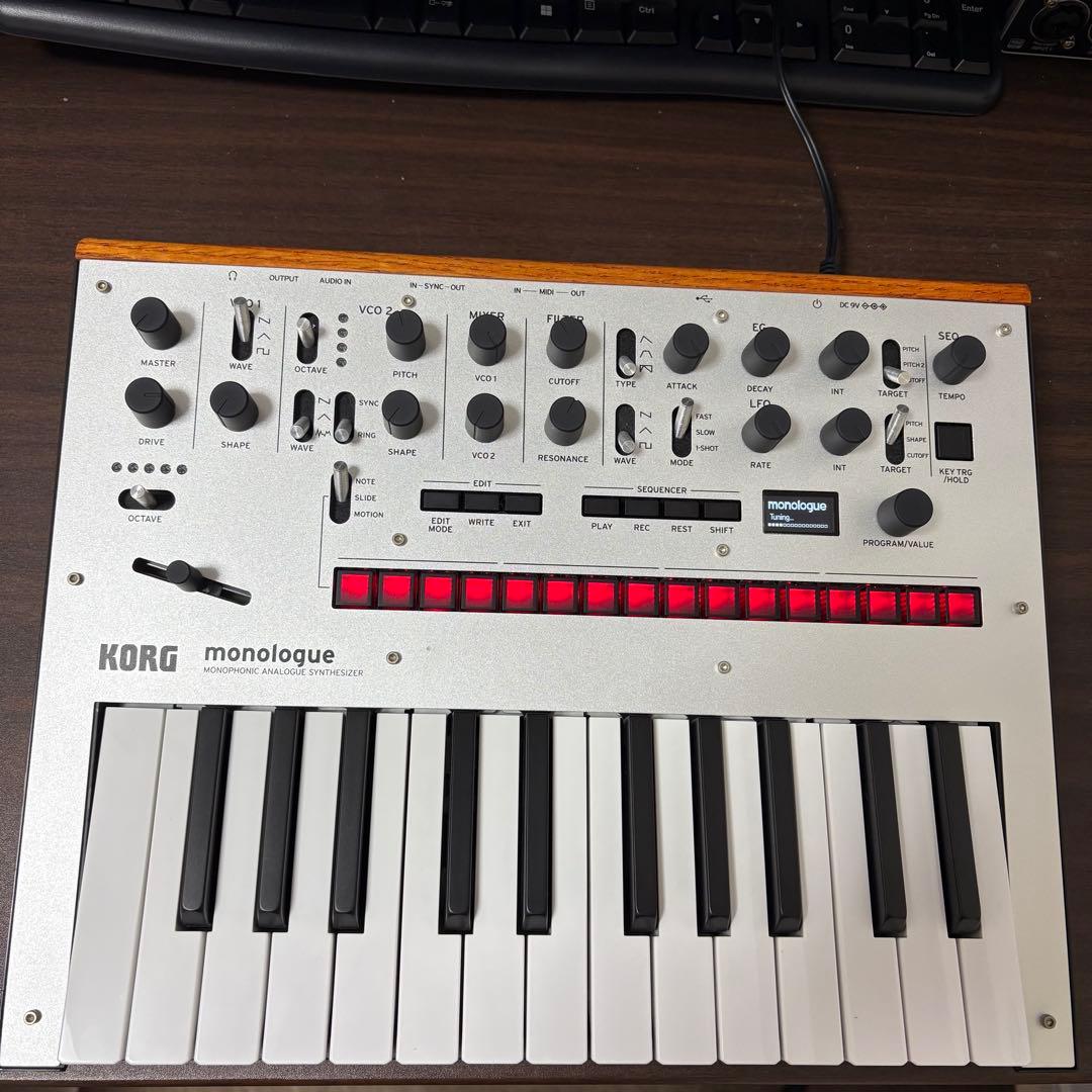 KORG monologue 25キー アナログシンセサイザー monologue - MONOPHONIC ANALOGUE SYNTHESIZER | KORG (USA)