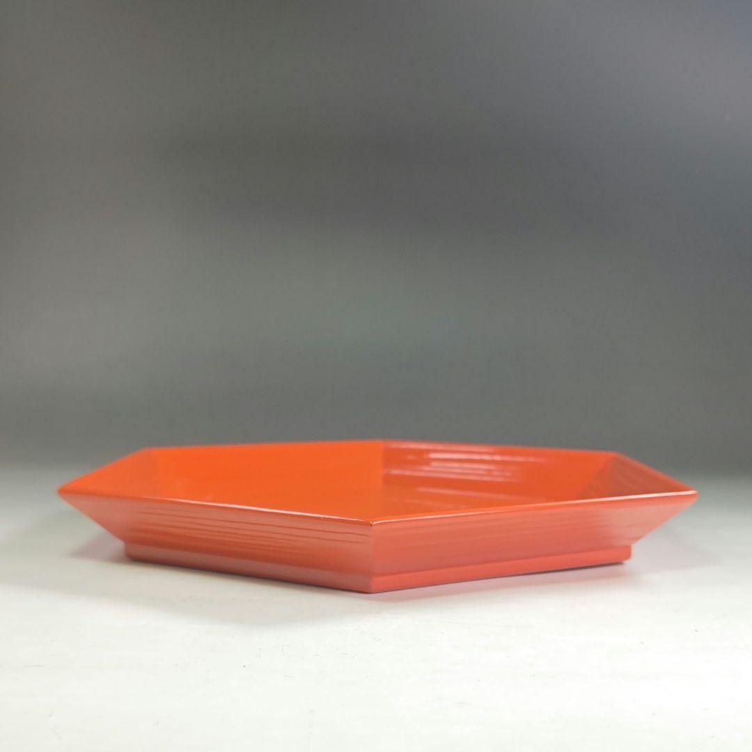 ウ298 六角盆『塗師　川瀬表完作』『一閑朱塗　六角盆　共箱』茶道具　漆塗