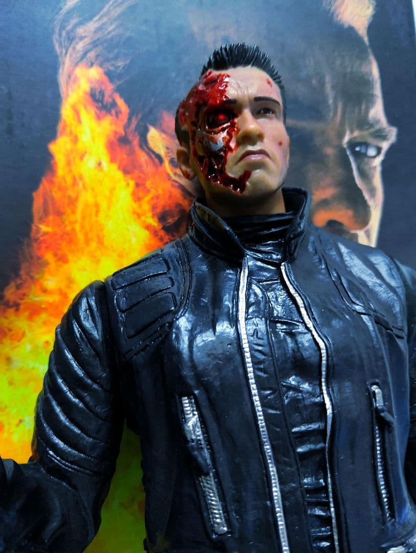 Terminator•Genisys1/6[T−800BATTLEDamage]