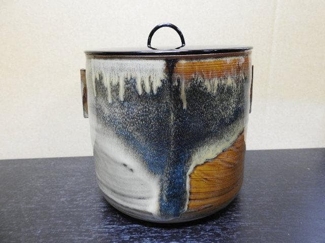 十四代亀井味楽　高取管耳水指　共箱　MA467