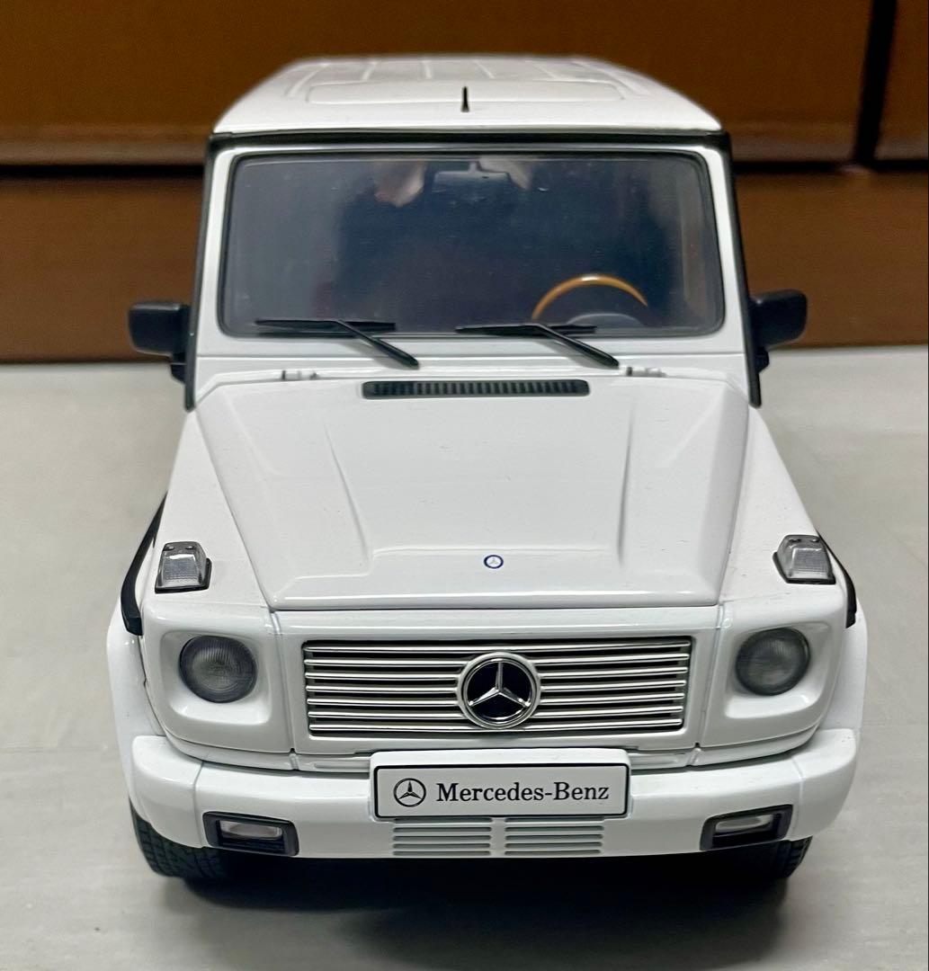 Mercedes-Benz G-Class ミニカー　オートアート1/18