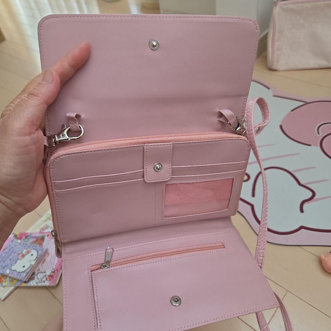 サンリオ　キティ 　昭和レトロ　ご当地　お財布ショルダー　マット　海外人気品