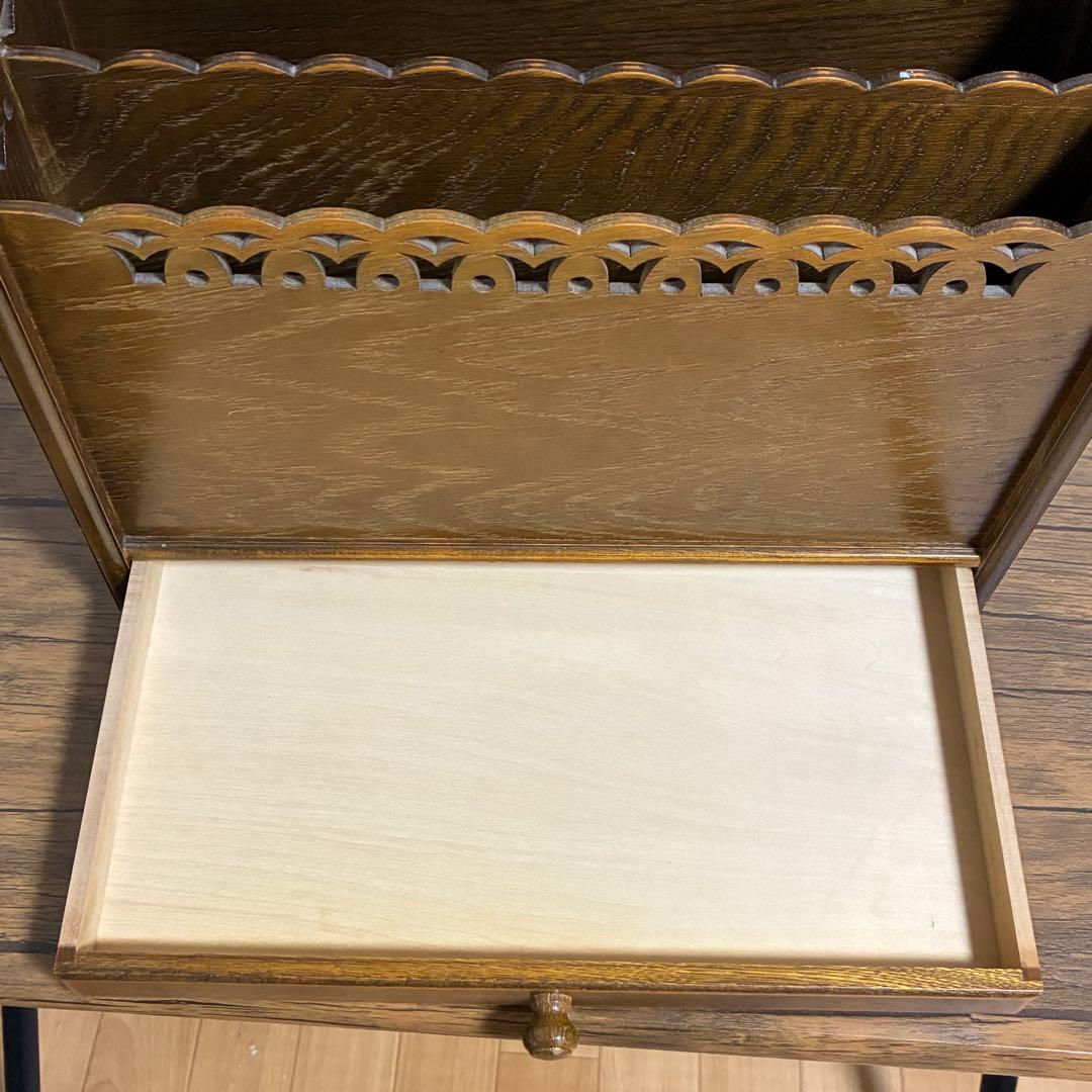 パリの雑貨屋 マガジンラック レース模様 レトロ アンティーク　木製 引き出し