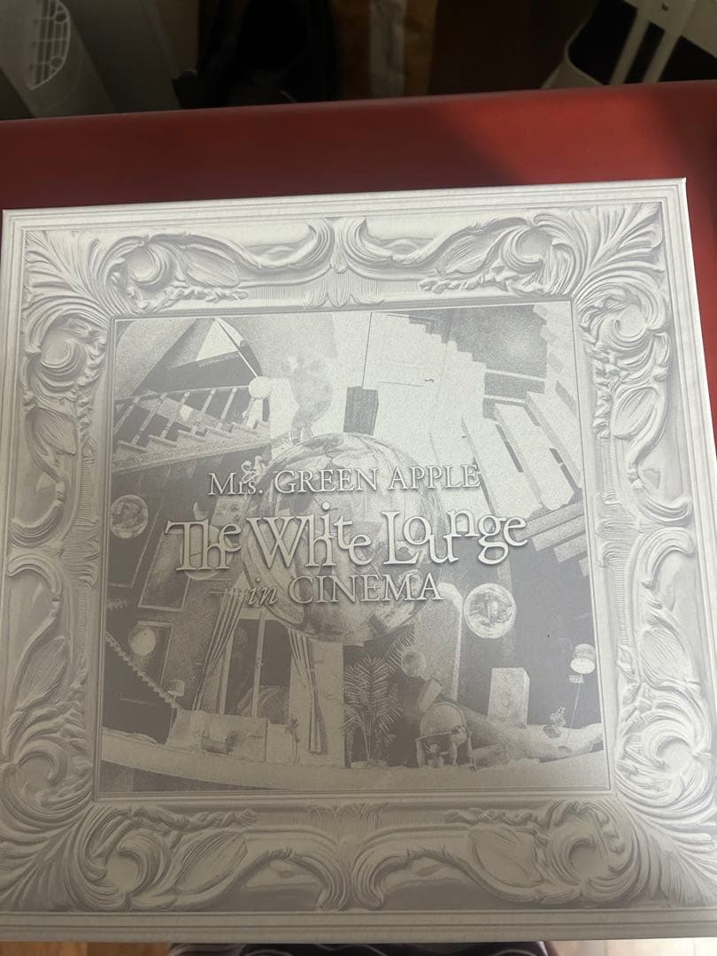 Mrs.GREEN APPLE ホワイトラウンジ初回限定盤BOX (DVD付き) Mrs. GREEN APPLE ホワイトラウンジ 初回限定BOX 特典 Mrs. GREEN