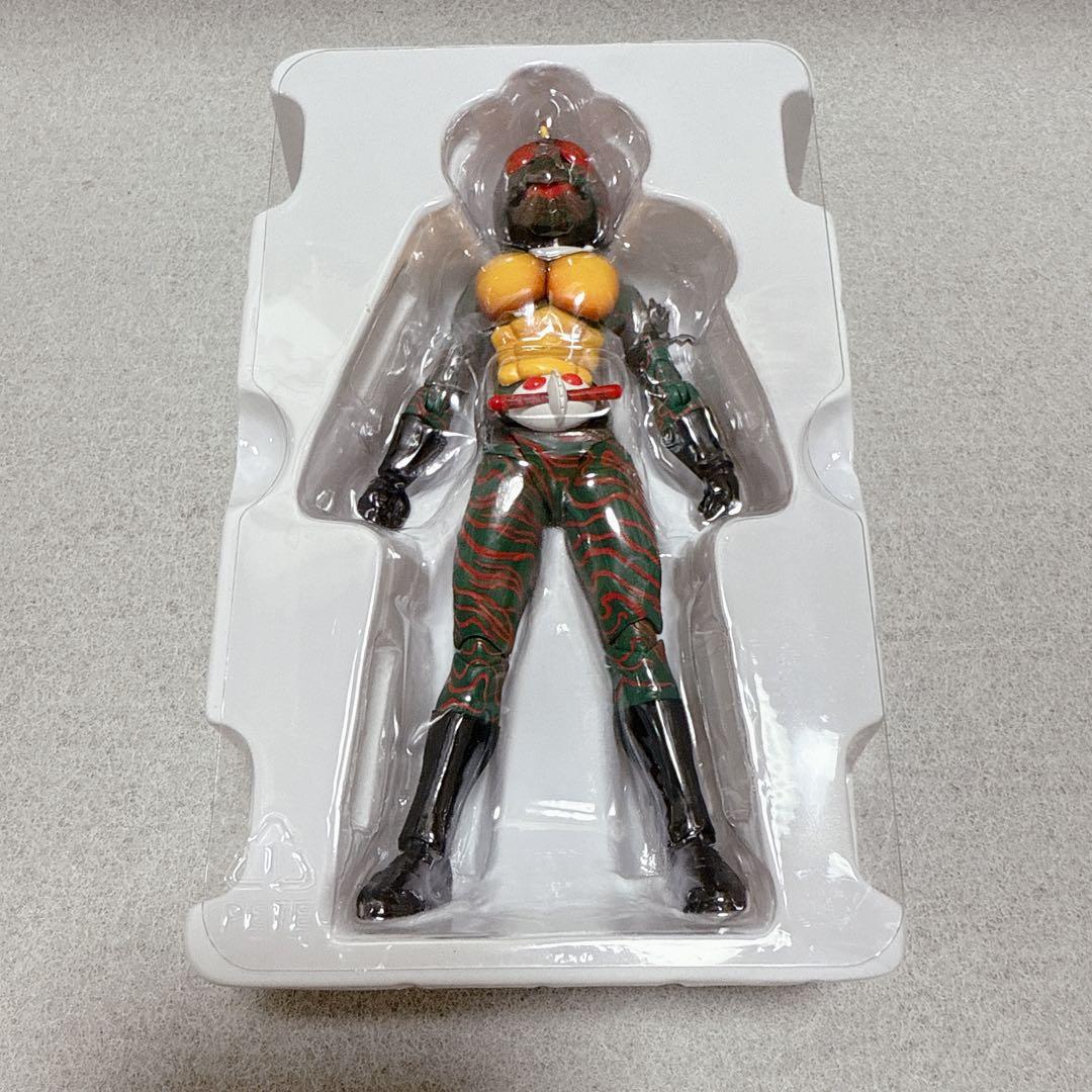 未使用 真骨彫製法 S.H.Figuarts 仮面ライダーアマゾン