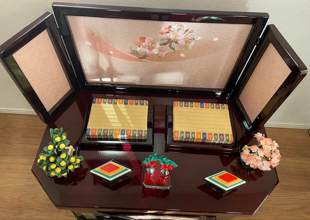 【まこちゃん！】収納箱 親王台 雛人形 ひな人形 お雛様 節句人形　吉徳