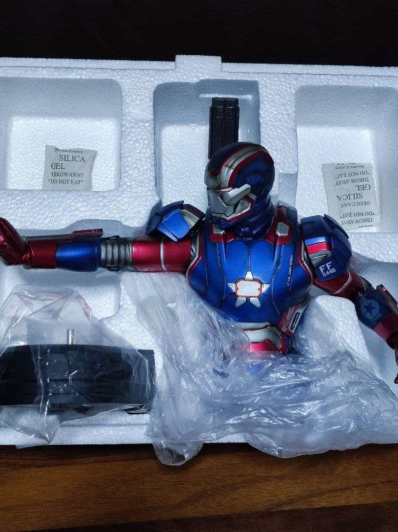 ジェントルジャイアント アイアンマン Mk7 アイアンパトリオット ミニ