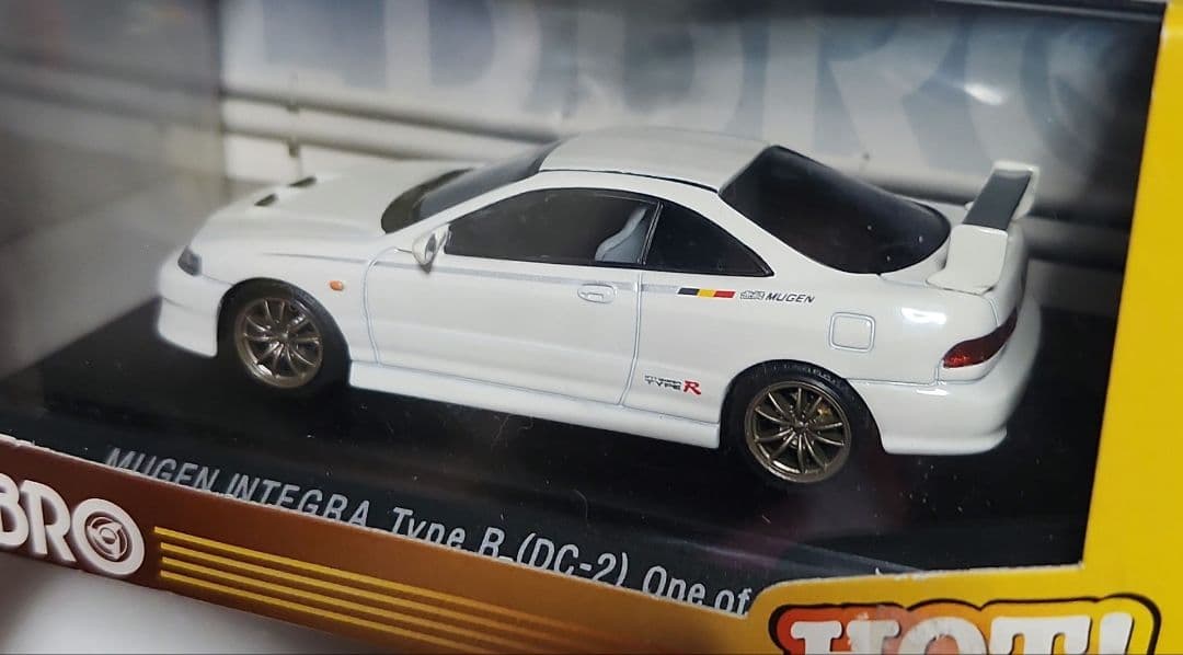 エブロ1/43 MUGEN Honda INTEGRA TYPE R DC-2