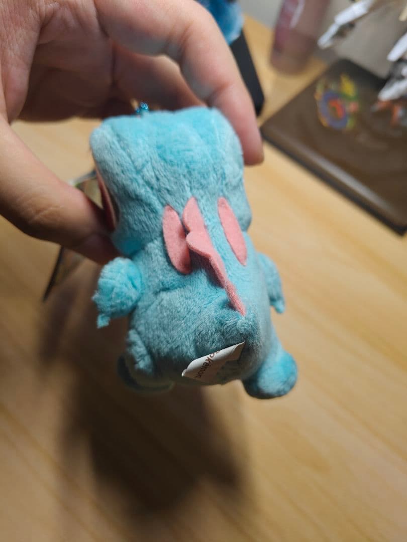 ポケモンセンター 連れ歩き マスコット ぬいぐるみ ワニノコ - メルカリ