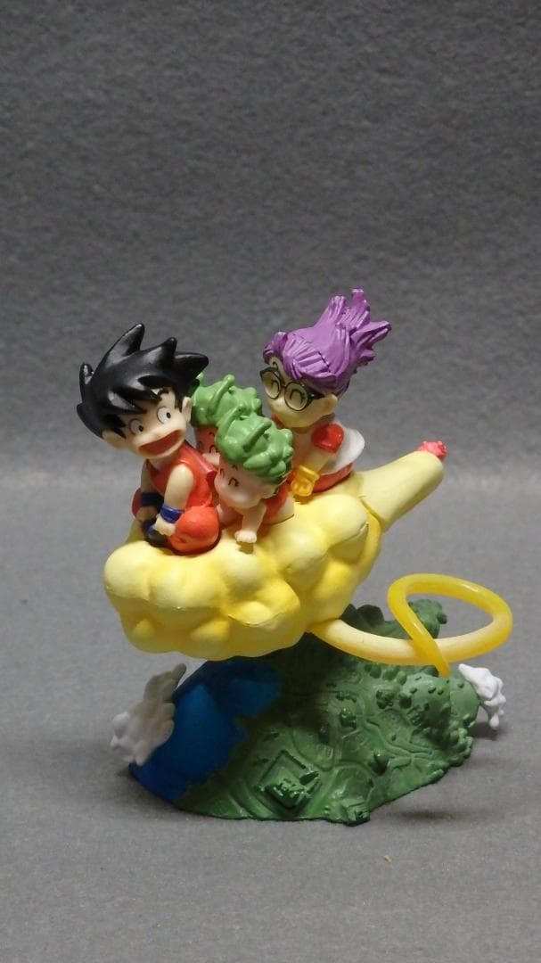 ドラゴンボール イマジネイションフィギュア ガシャポン アラレ 占いババ 桃白白