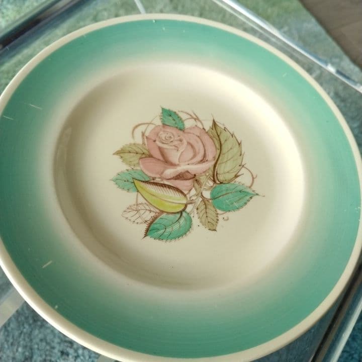 スージークーパー パトリシアローズグリーンプレート直径20センチ  アンティーク