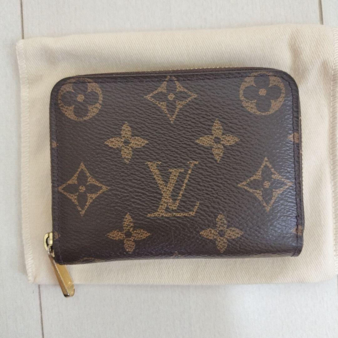 LOUIS VUITTON ジッピー  パース モノグラム M60067