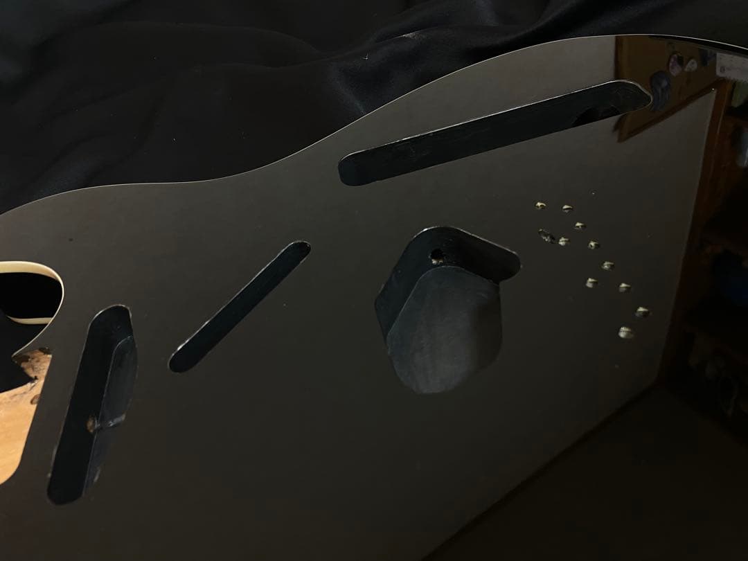 テレキャスターNo73バインディングボディ ブラック ラッカー塗装