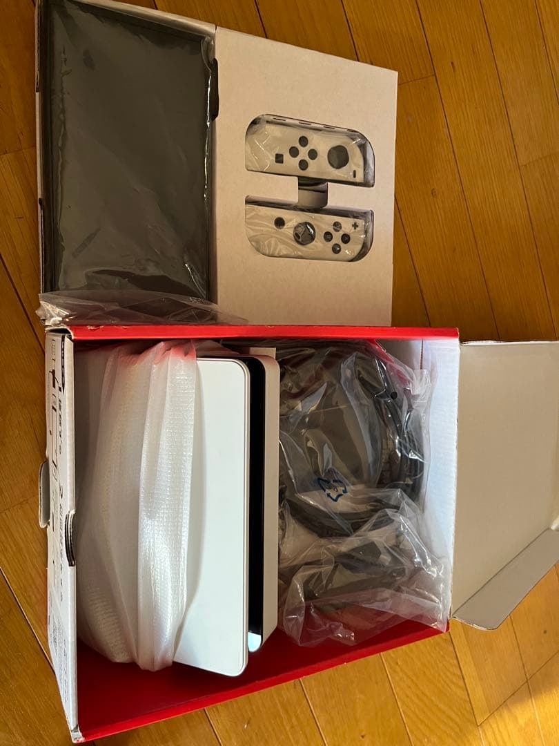 Nintendo Switch 有機ELモデル 本体＋付属品