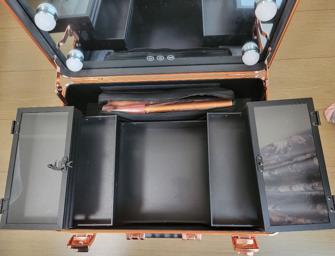 ヴァリーズ ハリウッドボックスL&椅子ジェムスツール リビング収納