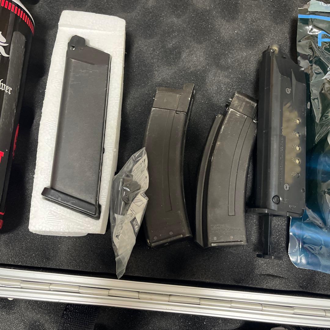 マルゼン　ガスガンまとめ売り　スコーピオン　vz61 グロック 18C