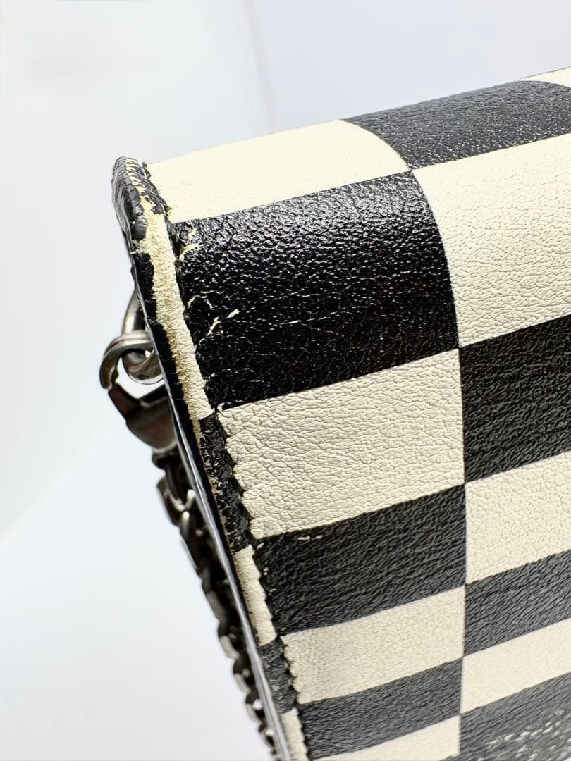 Christian Dior クリスチャンディオール 黒白チェーンウォレット