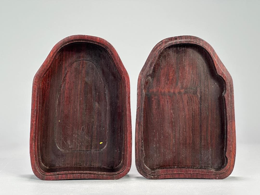 書道具　文房具　硯　緑端渓　旧蔵在銘　時代硯　唐木共箱